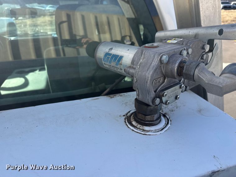 image for item ET1564 2016 Ford F250 Super Duty XL Ext. Cab pickup truck