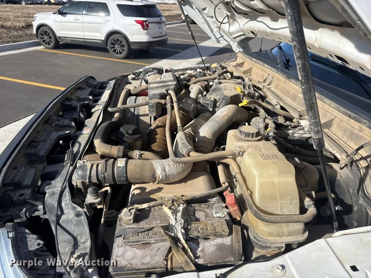 image for item ET1564 2016 Ford F250 Super Duty XL Ext. Cab pickup truck