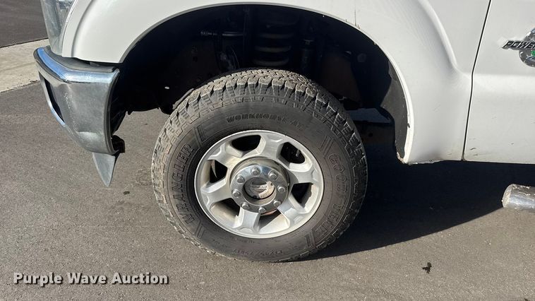 image for item ET1564 2016 Ford F250 Super Duty XL Ext. Cab pickup truck