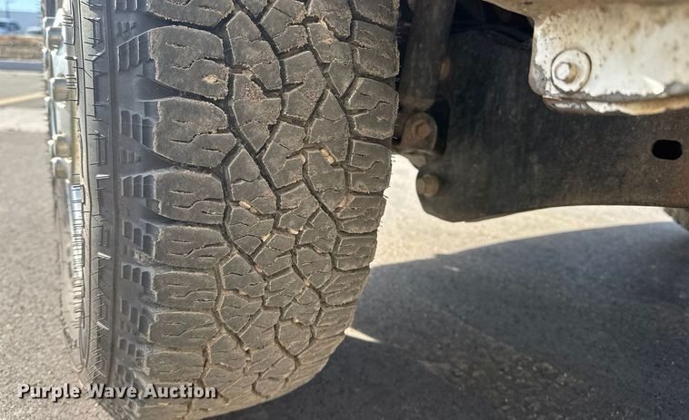 image for item ET1564 2016 Ford F250 Super Duty XL Ext. Cab pickup truck