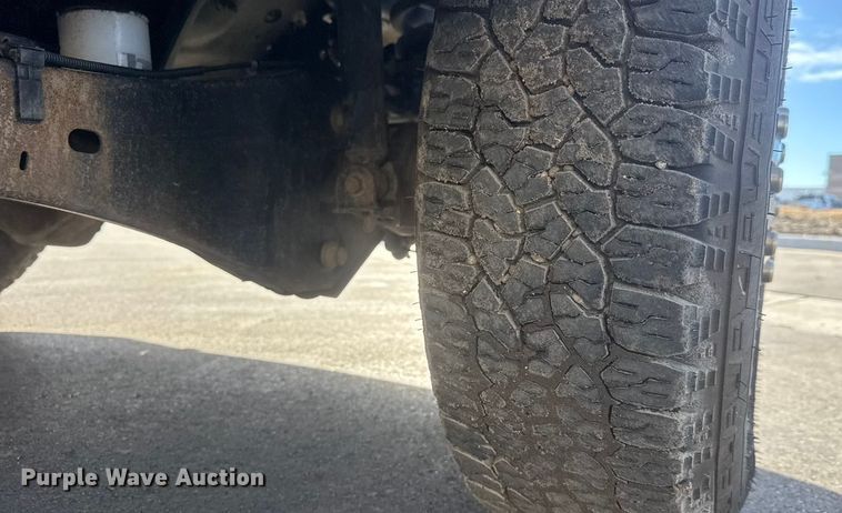 image for item ET1564 2016 Ford F250 Super Duty XL Ext. Cab pickup truck