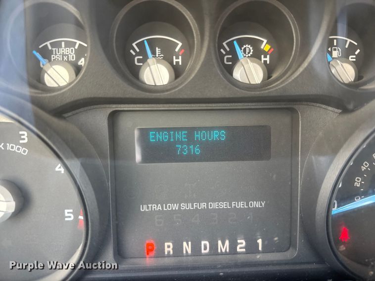 image for item ET1564 2016 Ford F250 Super Duty XL Ext. Cab pickup truck