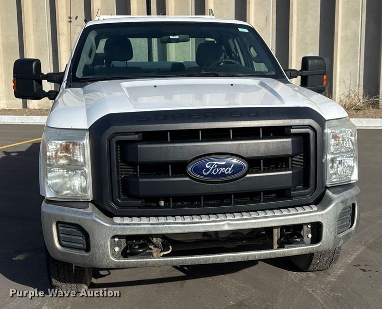 image for item ET1565 2014 Ford F250 Super Duty XL Ext. Cab pickup truck