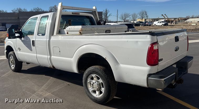 image for item ET1565 2014 Ford F250 Super Duty XL Ext. Cab pickup truck