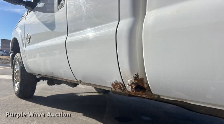 image for item ET1565 2014 Ford F250 Super Duty XL Ext. Cab pickup truck