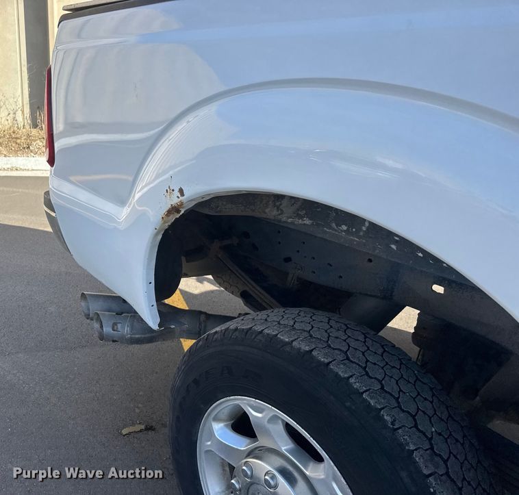 image for item ET1565 2014 Ford F250 Super Duty XL Ext. Cab pickup truck