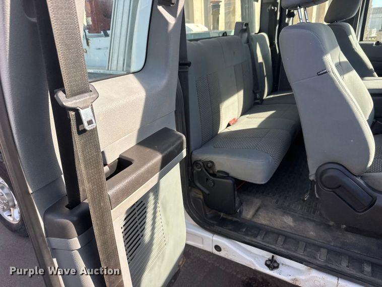 image for item ET1565 2014 Ford F250 Super Duty XL Ext. Cab pickup truck