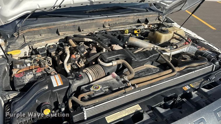 image for item ET1565 2014 Ford F250 Super Duty XL Ext. Cab pickup truck