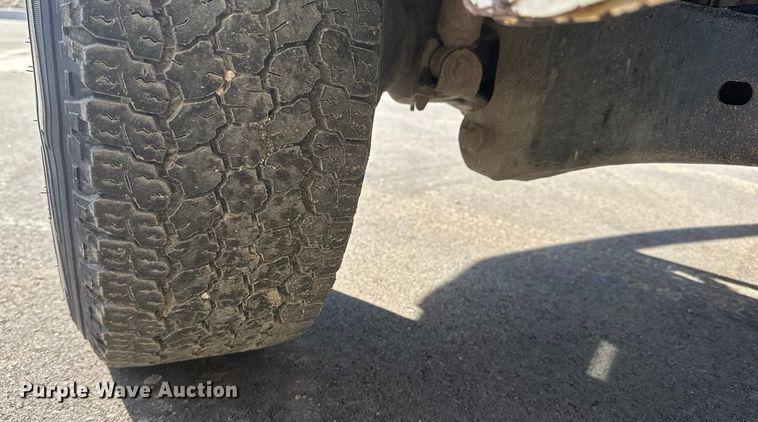 image for item ET1565 2014 Ford F250 Super Duty XL Ext. Cab pickup truck