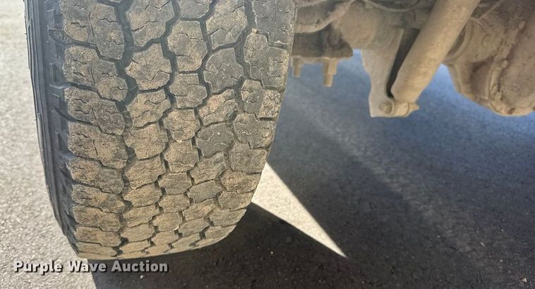 image for item ET1565 2014 Ford F250 Super Duty XL Ext. Cab pickup truck