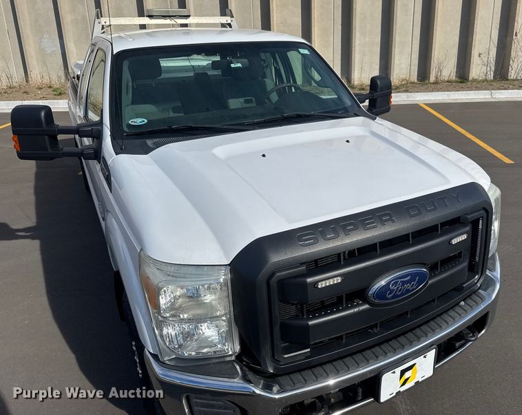 image for item ET1567 2016 Ford F250 Ext. Cab pickup truck