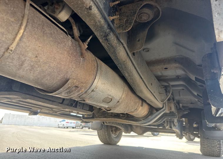 image for item ET1567 2016 Ford F250 Ext. Cab pickup truck