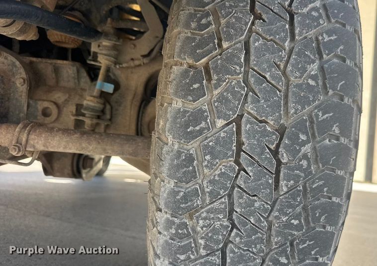 image for item ET1567 2016 Ford F250 Ext. Cab pickup truck