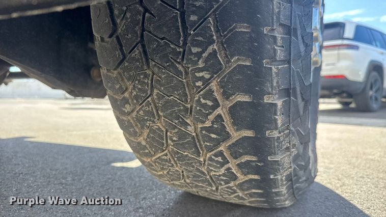 image for item ET1567 2016 Ford F250 Ext. Cab pickup truck