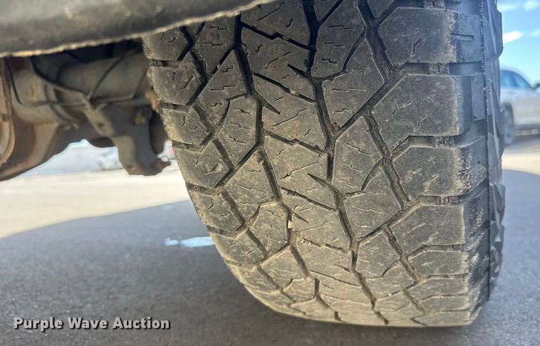 image for item ET1567 2016 Ford F250 Ext. Cab pickup truck