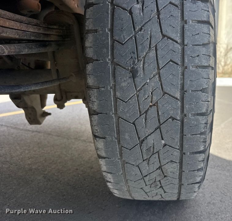 image for item ET1567 2016 Ford F250 Ext. Cab pickup truck