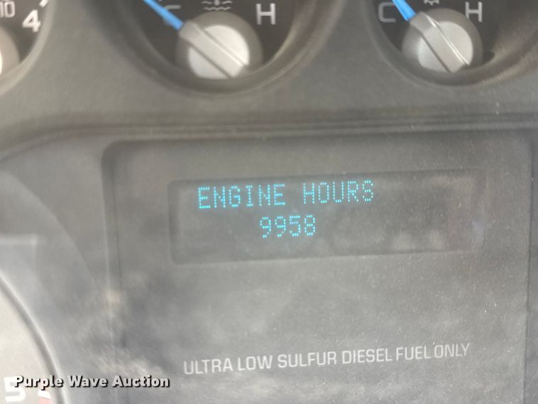 image for item ET1567 2016 Ford F250 Ext. Cab pickup truck