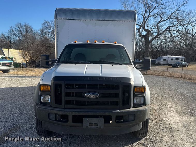 image for item ET1573 2009 Ford F550 box truck