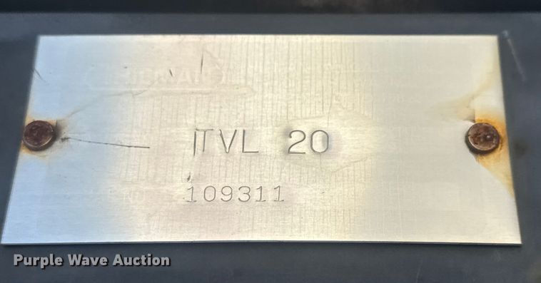 image for item ET1573 2009 Ford F550 box truck