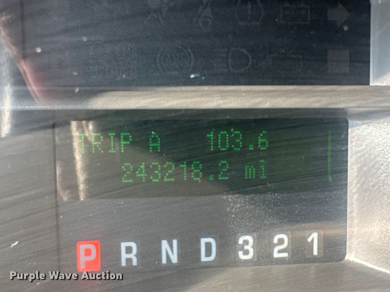 image for item ET1573 2009 Ford F550 box truck