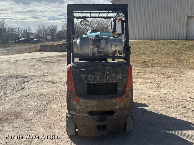 image for item ET1574 Toyota 8FGCU20 forklift