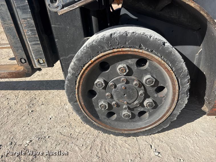 image for item ET1574 Toyota 8FGCU20 forklift