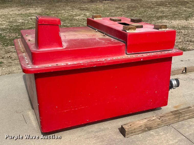 image for item ET1588 (2) water tanks