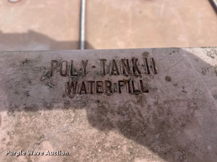 image for item ET1588 (2) water tanks