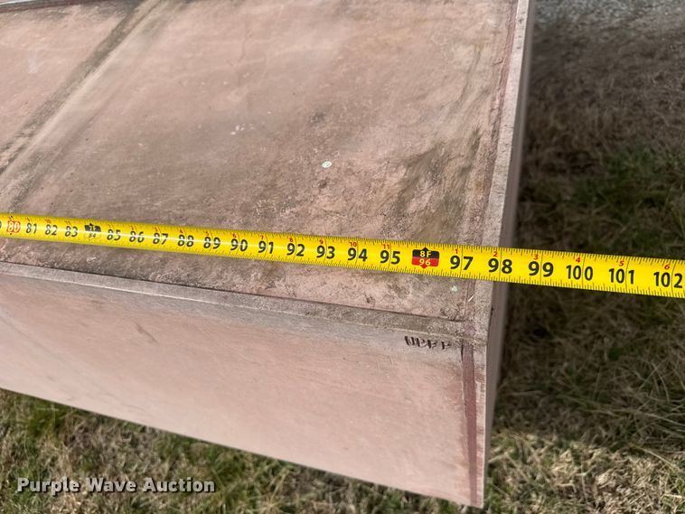 image for item ET1588 (2) water tanks