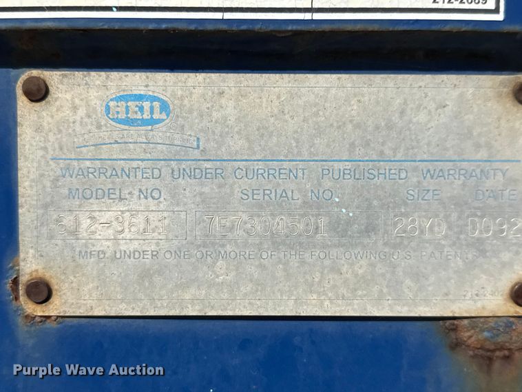 image for item ET1608 2013 Mack LE603 refuse truck