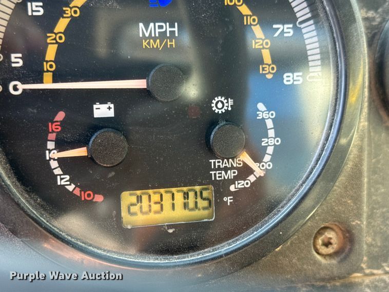 image for item ET1608 2013 Mack LE603 refuse truck