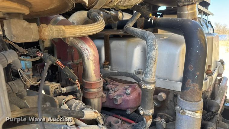 image for item ET1608 2013 Mack LE603 refuse truck