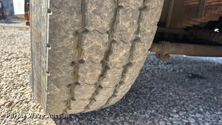 image for item ET1608 2013 Mack LE603 refuse truck