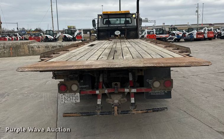 image for item ET1636 2009 Freightliner Business Class M2 rollback truck