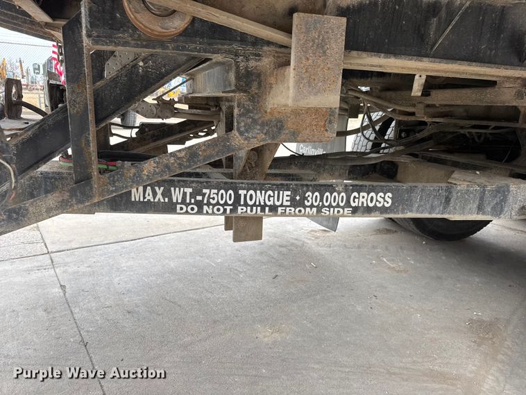 image for item ET1636 2009 Freightliner Business Class M2 rollback truck