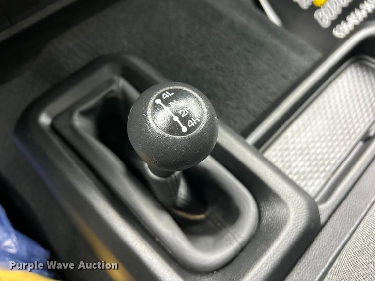 image for item ET6995 2022 RAM 2500 Crew Cab pickup truck