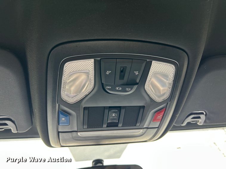 image for item ET6995 2022 RAM 2500 Crew Cab pickup truck