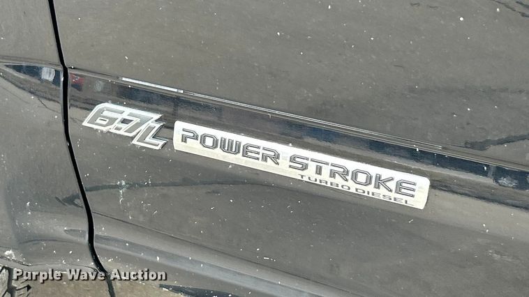 image for item ET6996 2022 Ford F250 Super Duty Crew Cab pickup truck