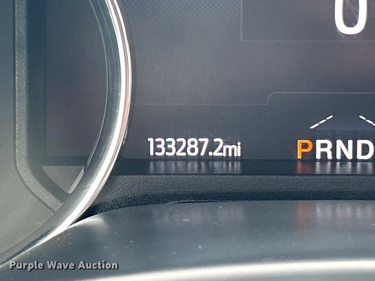 image for item ET6996 2022 Ford F250 Super Duty Crew Cab pickup truck