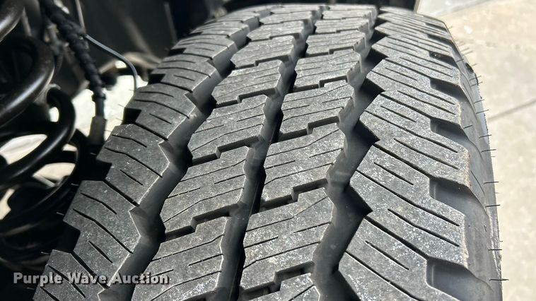 image for item ET6996 2022 Ford F250 Super Duty Crew Cab pickup truck