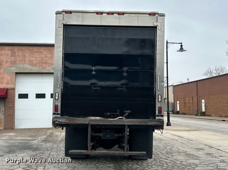 image for item ET7000 2009 Freightliner M2 refrigerated truck