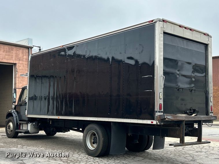 image for item ET7000 2009 Freightliner M2 refrigerated truck