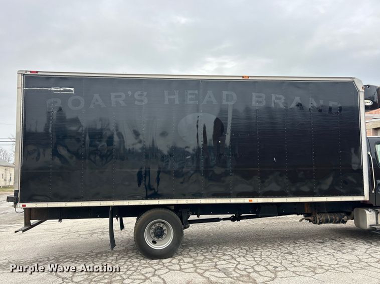 image for item ET7000 2009 Freightliner M2 refrigerated truck