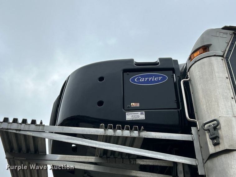 image for item ET7000 2009 Freightliner M2 refrigerated truck