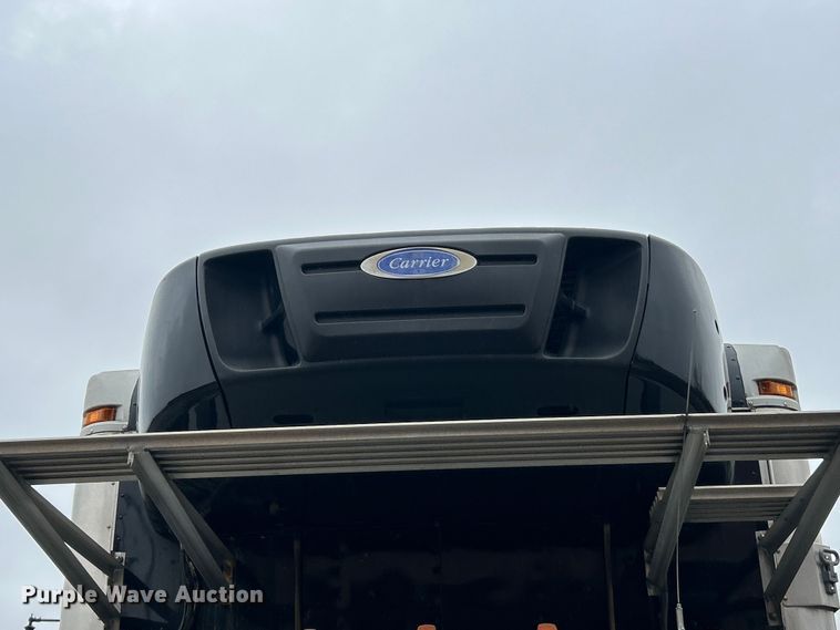 image for item ET7000 2009 Freightliner M2 refrigerated truck