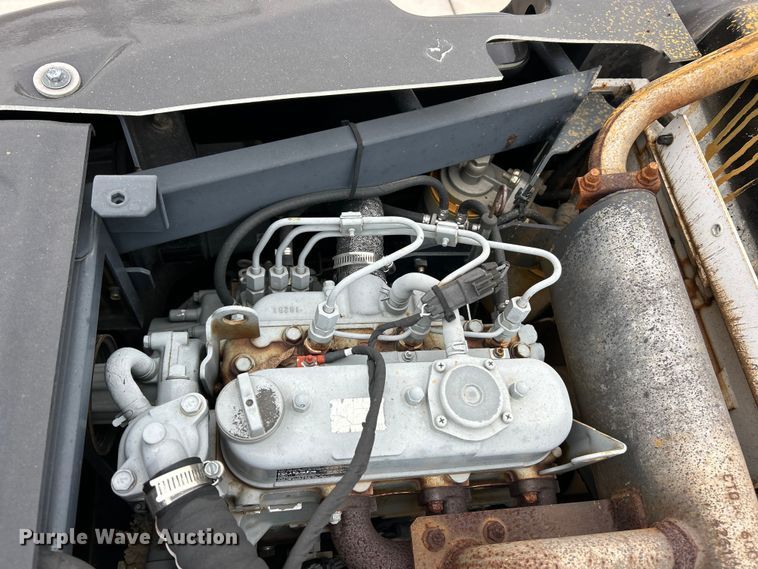 image for item ET7000 2009 Freightliner M2 refrigerated truck