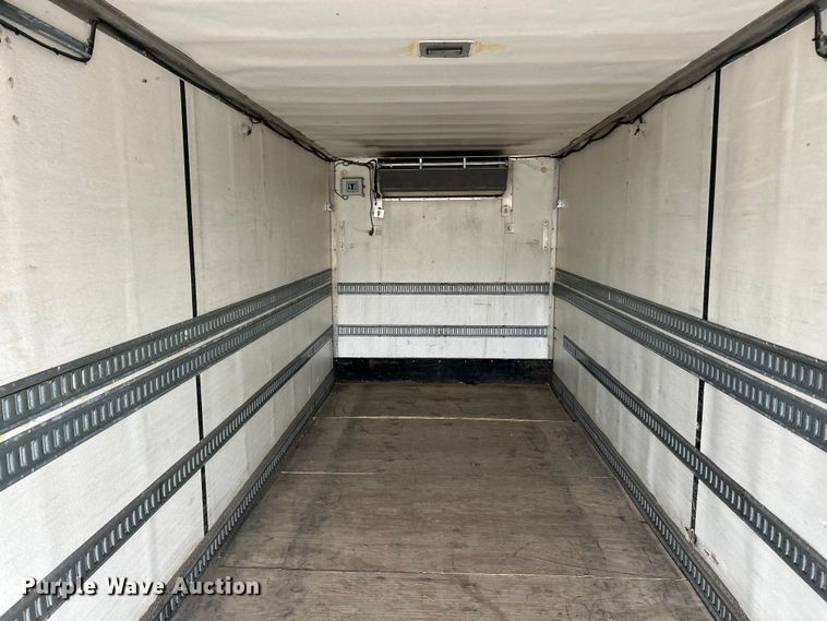 image for item ET7000 2009 Freightliner M2 refrigerated truck