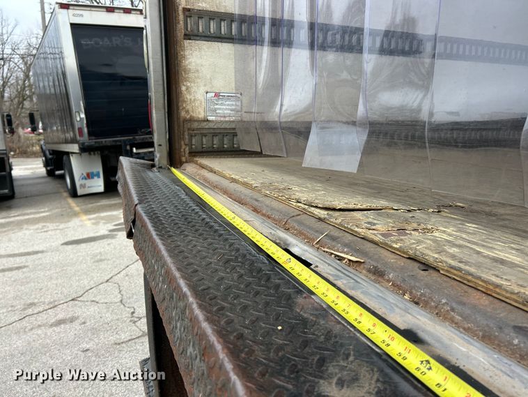 image for item ET7000 2009 Freightliner M2 refrigerated truck