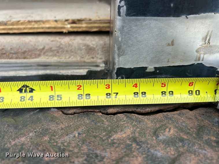 image for item ET7000 2009 Freightliner M2 refrigerated truck