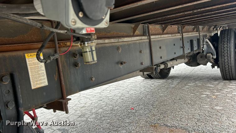 image for item ET7000 2009 Freightliner M2 refrigerated truck